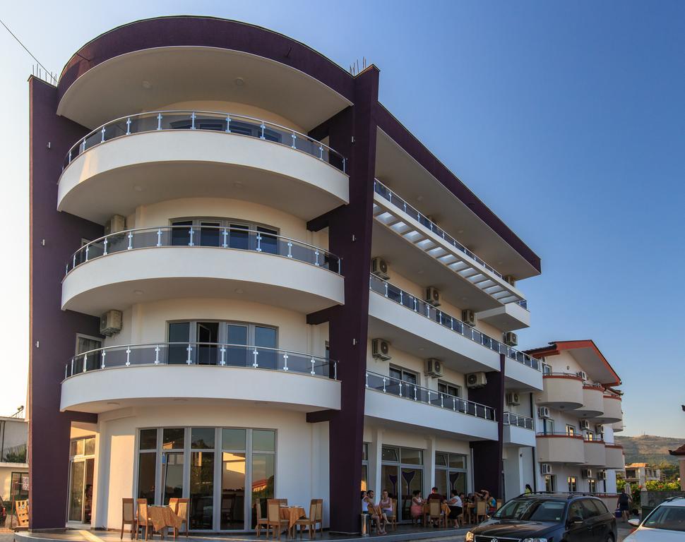 Hotel Edita Ulcinj Exterior foto